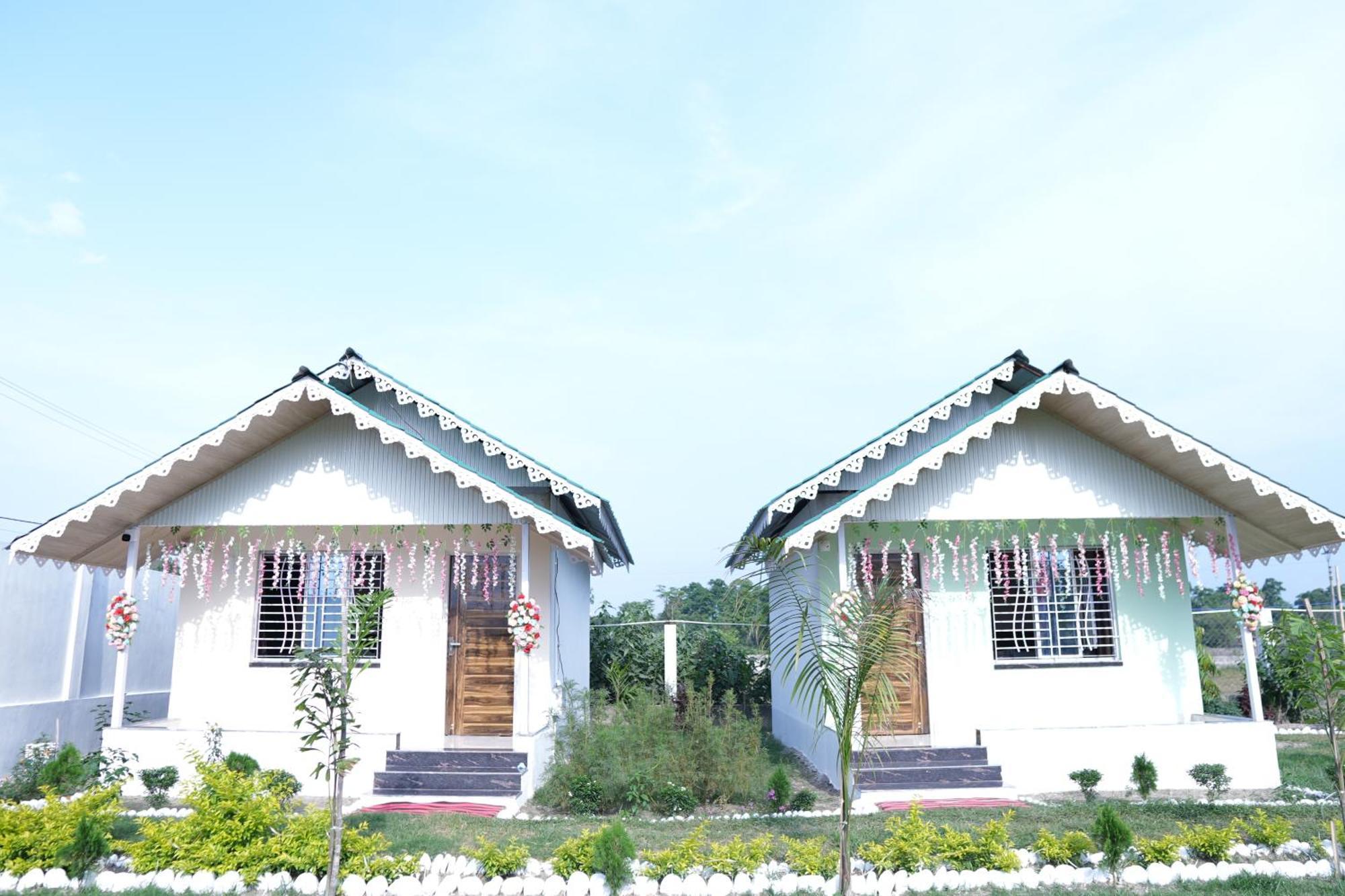 Queen Of Dooars Eco Resort Chālsa エクステリア 写真